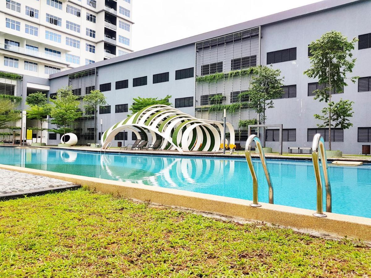 No.1 The Muji @ Puchong Skypod Residence Ngoại thất bức ảnh